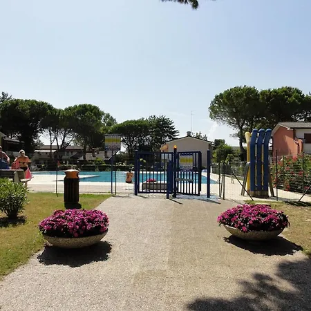 Great Flat In A With Garden Apartment *
