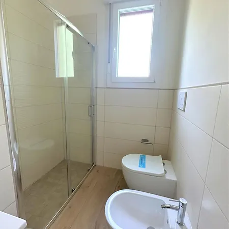 Great Flat In A With Garden Апартаменти