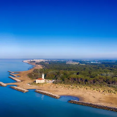 Great Flat In A With Garden Apartamento Bibione